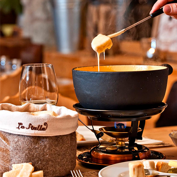 Dine Around La Stalla Käsefondue