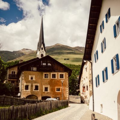Allegra-Zuoz-Dorf-Strasse-3
